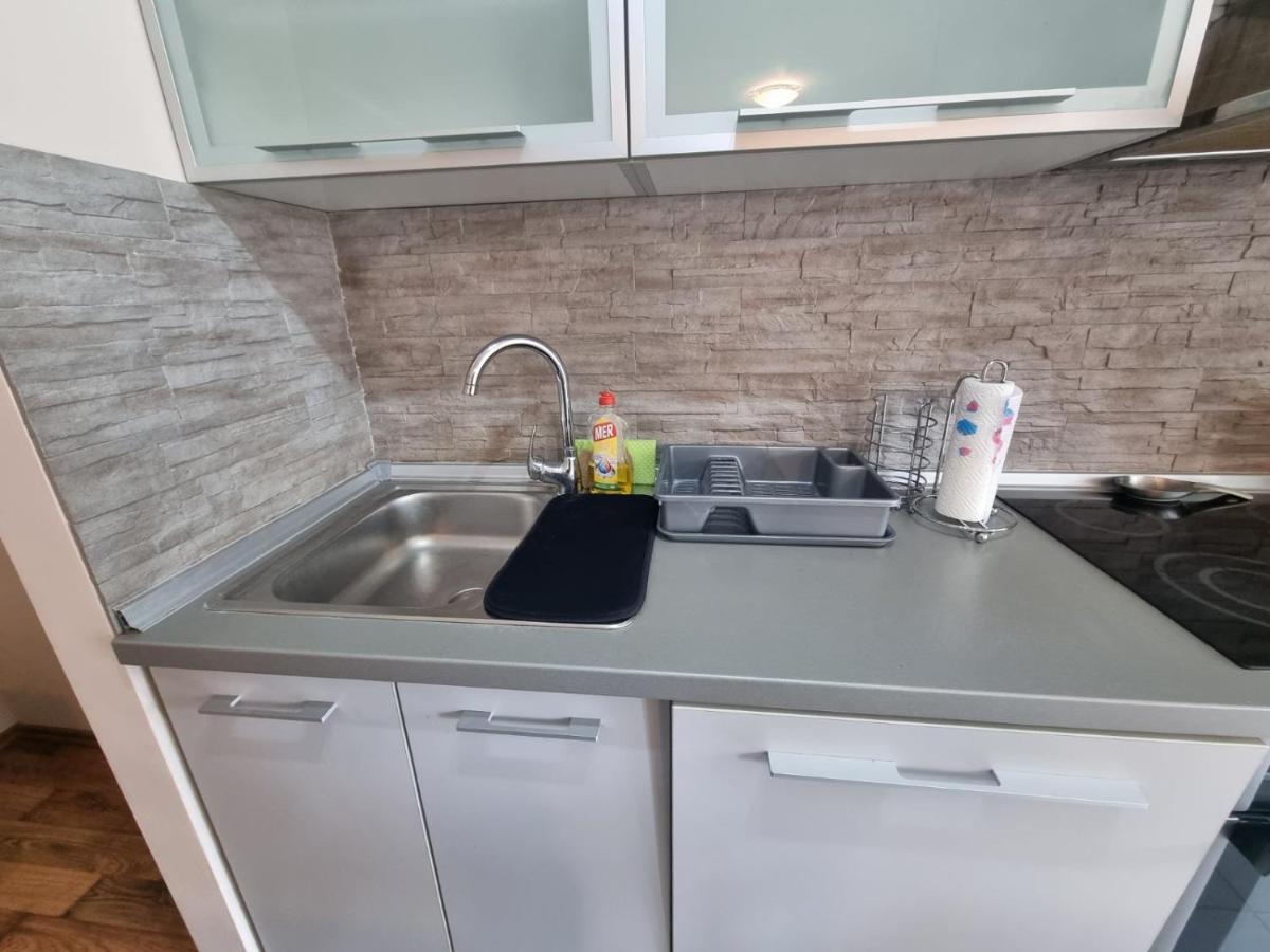 شقة Hawaii- 2 Bdr, Arena, Sava Centar, Free Parking بلغراد المظهر الخارجي الصورة